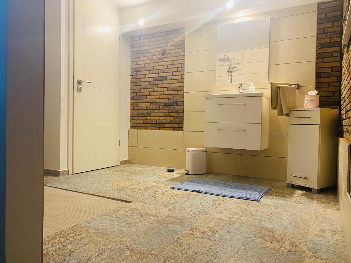 Tinyhaus & Souterrain Apartment In Ortenberg Ortenberg  Exteriör bild